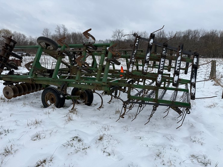 john-deere-724-image-9