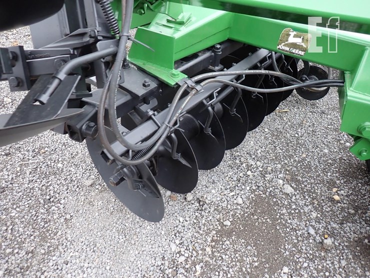 john-deere-635-image-8