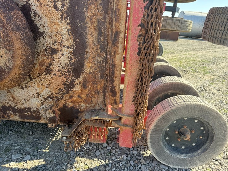 bush-hog-2215-image-10