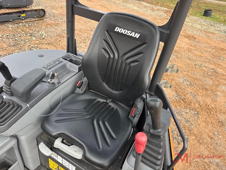 develon-dx27z-7-image-17