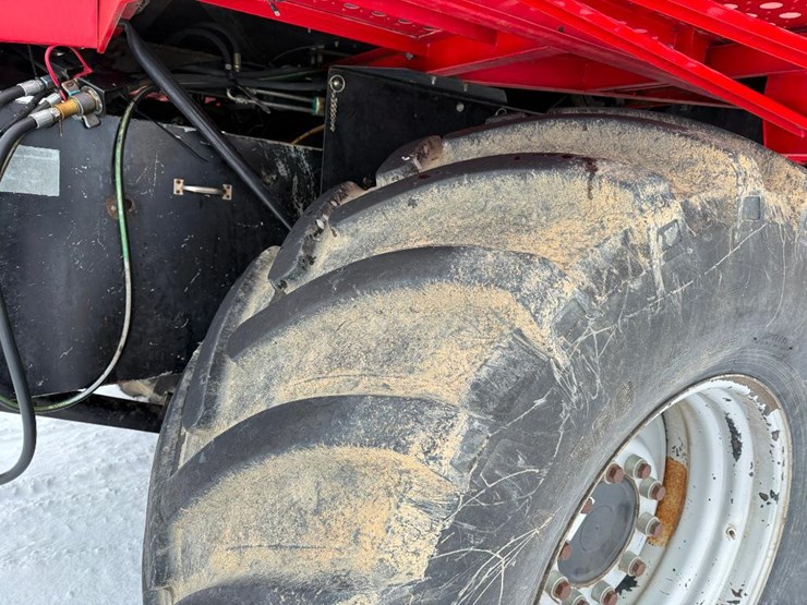 massey-ferguson-8780-image-8