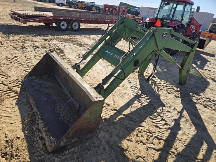 john-deere-260-image-3