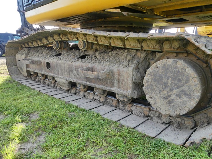 2012-deere-160g-image-5