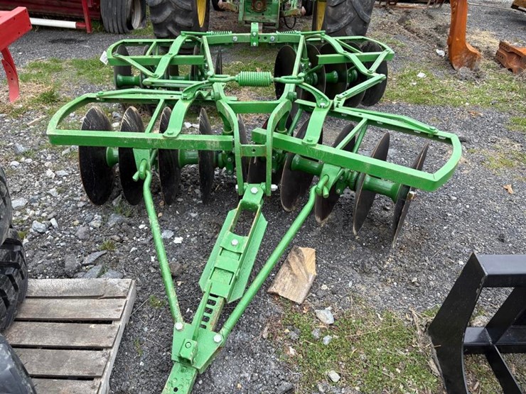 john-deere-24-image-3