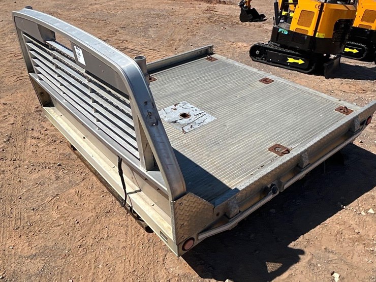 hillsboro-81in-x-7ft-aluminum-truck-flatbed-body-image-1