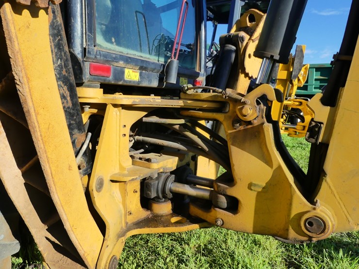 2007-caterpillar-420e-image-10