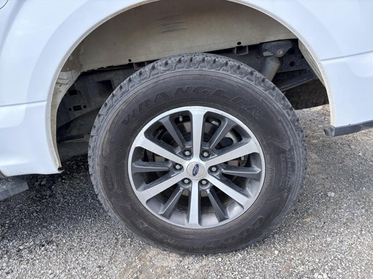 2018-ford-f150-xl-image-5