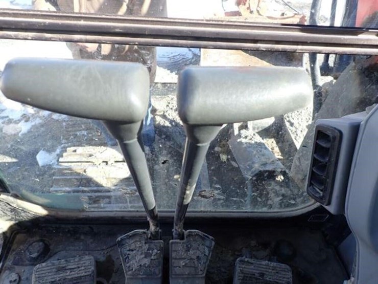 2021-kubota-kx080-4-image-18