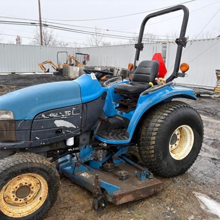 NEW HOLLAND TC25D