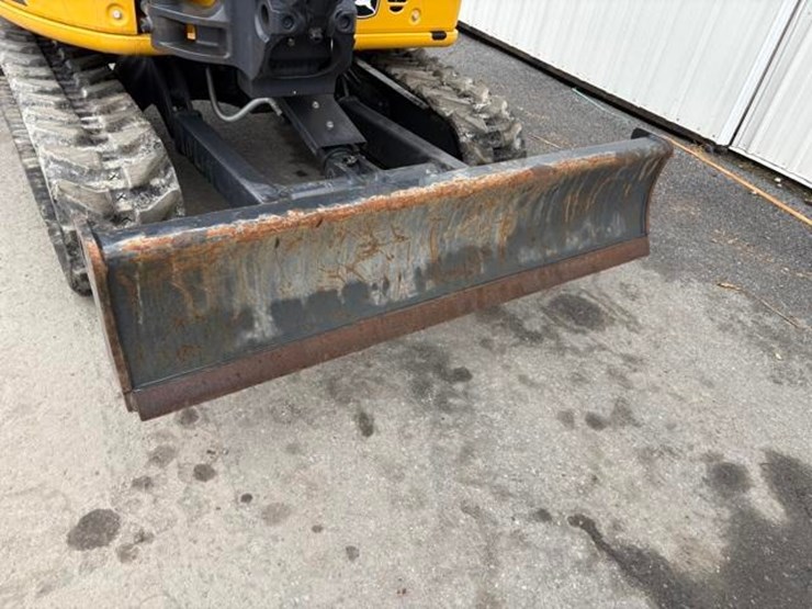 2023-deere-30g-image-9