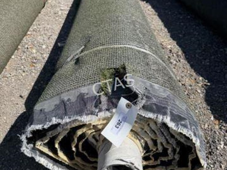 #263-•-18'-roll-of-turf---tx-dense-image-1
