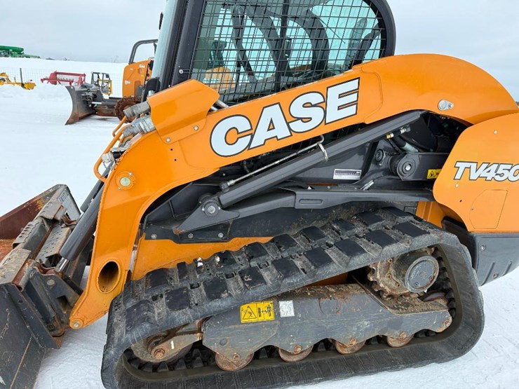 case-tv450b-image-13