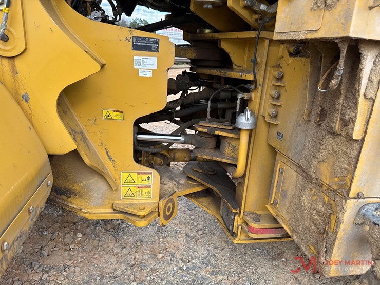 2021-caterpillar-950gc-image-7