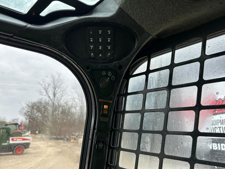 bobcat-s590-image-20