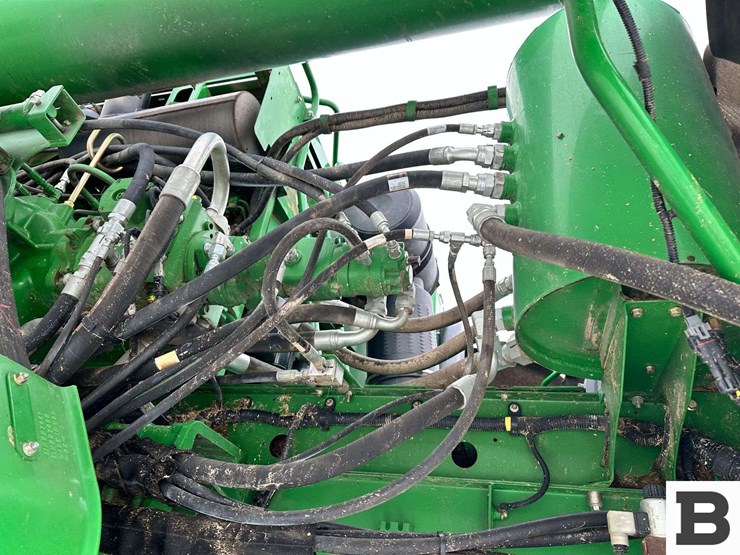 2011-john-deere-9870-sts-image-109