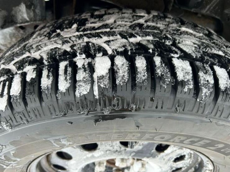 2017-ford-f150-xlt-image-52