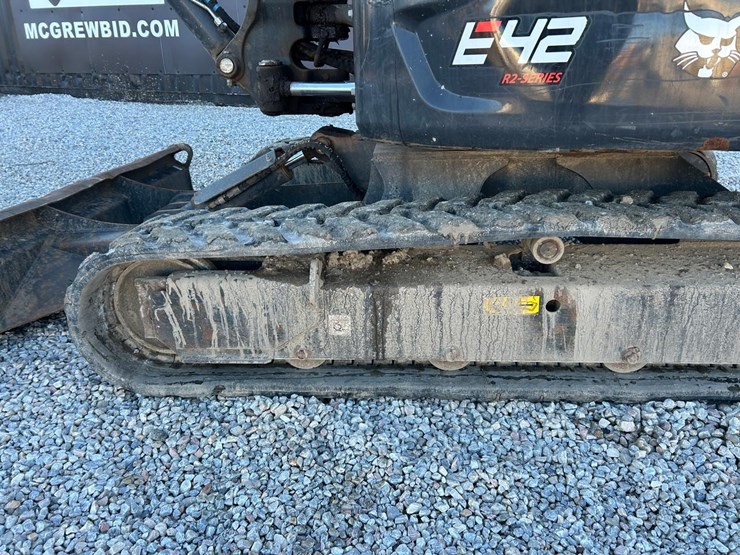 2021-bobcat-e42-image-17