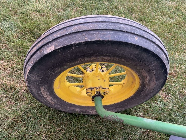 john-deere-14-image-17