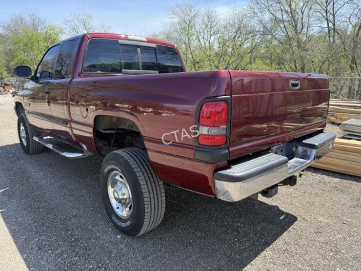 2001-dodge-ram-2500-image-12