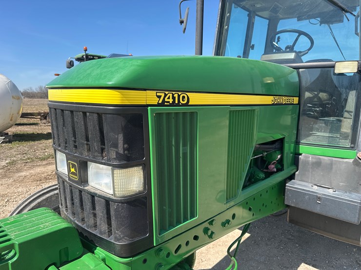 1998-john-deere-7410-image-3