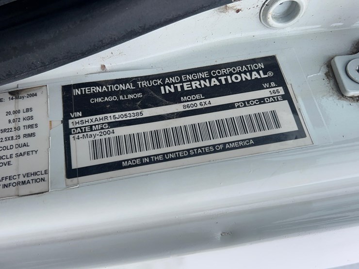 2005-international-8600-image-51