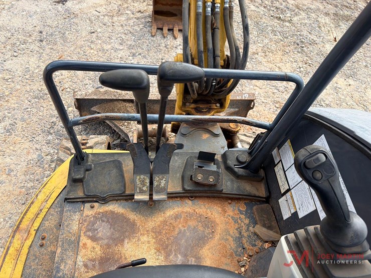 kobelco-sk30sr-image-18