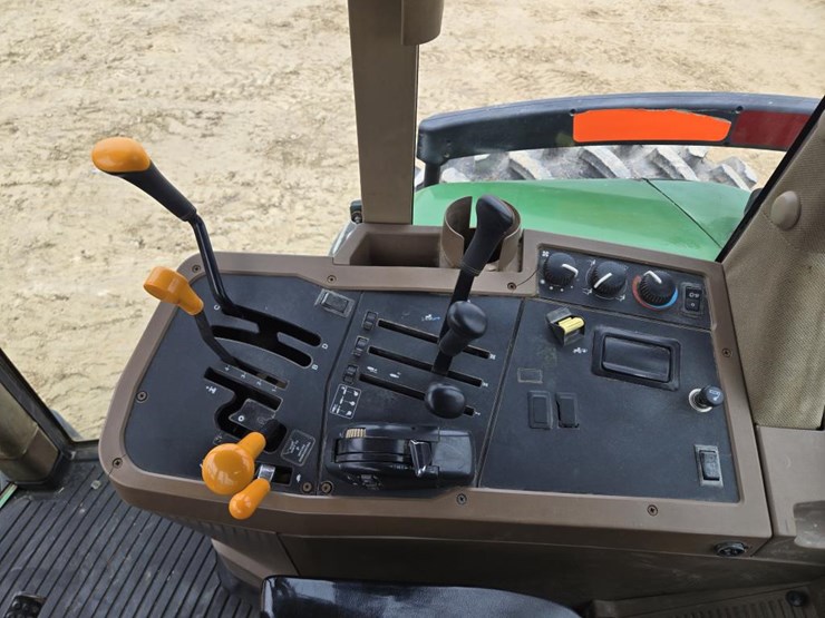2001-john-deere-7810-image-20