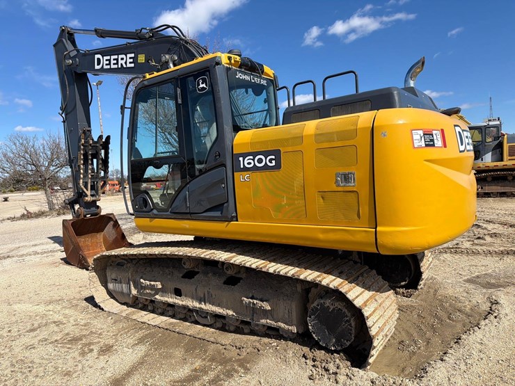 2020-deere-160g-image-6