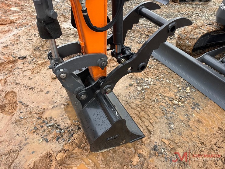 develon-dx27z-7-image-12