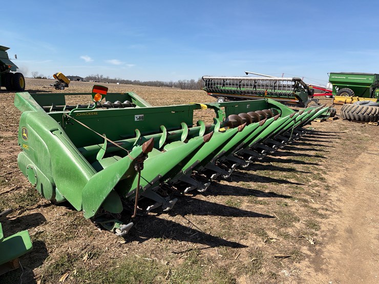 2012-john-deere-612c-image-14