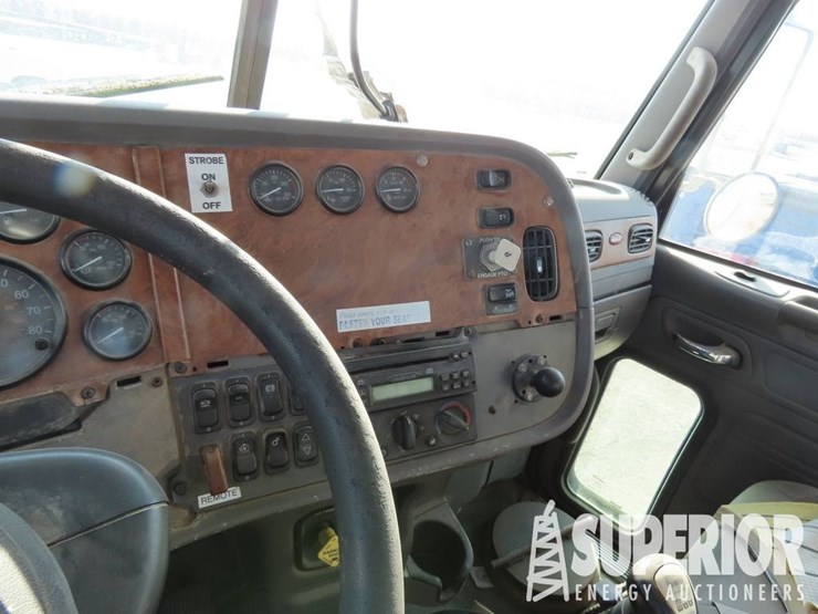 2007-peterbilt-357-image-11