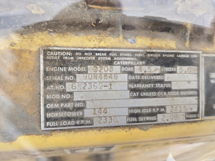 caterpillar-3208-image-8