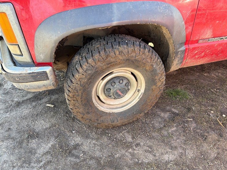 1995-gmc-3500-image-15