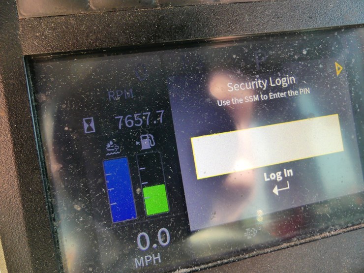 2020-deere-670gp-image-21