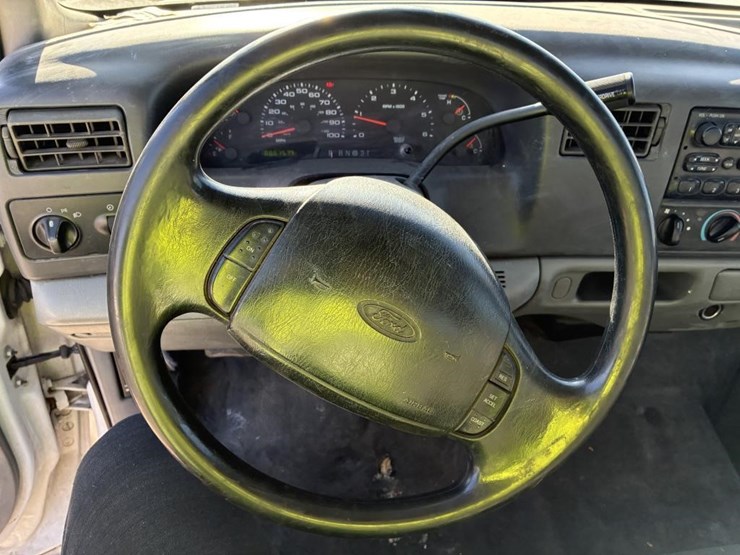 2002-ford-f350-sd-image-13