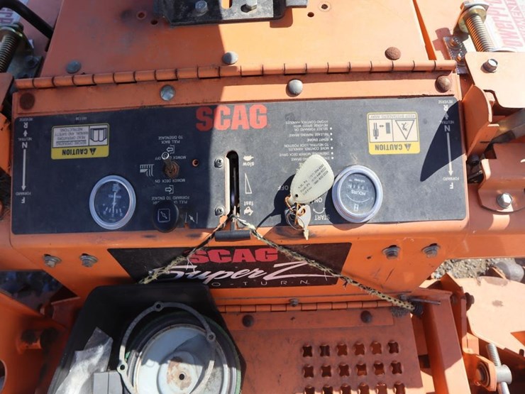 scag-superz-zero-turn-mower-image-11