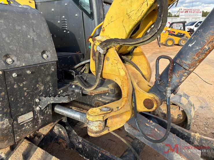 yanmar-vio80-1a-image-8