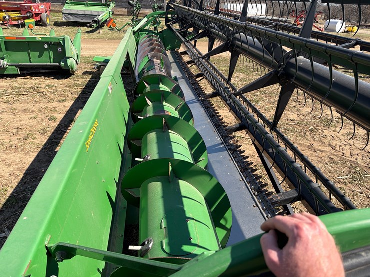 2009-john-deere-625f-image-10