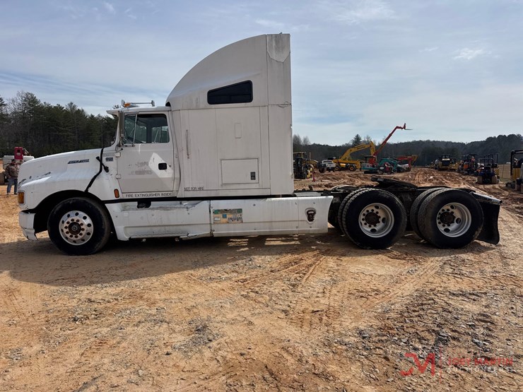 1995-ford-tractor-image-5