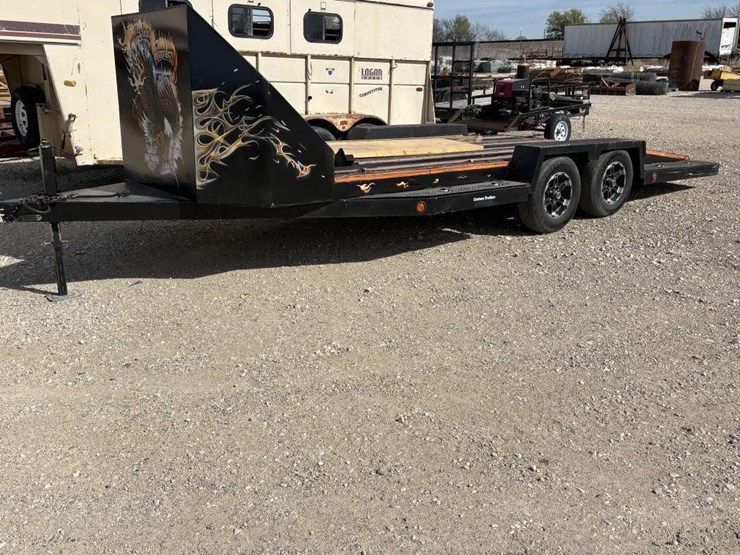 2021-custom-trailer-image-4