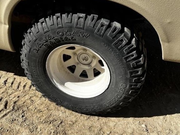 international-1110-image-6