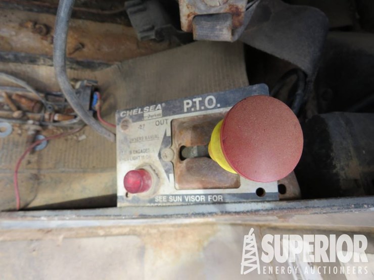 2003-mack-rd688s-image-11