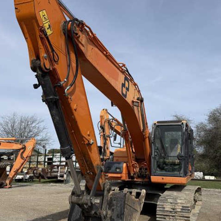 DOOSAN DX225 LC-3