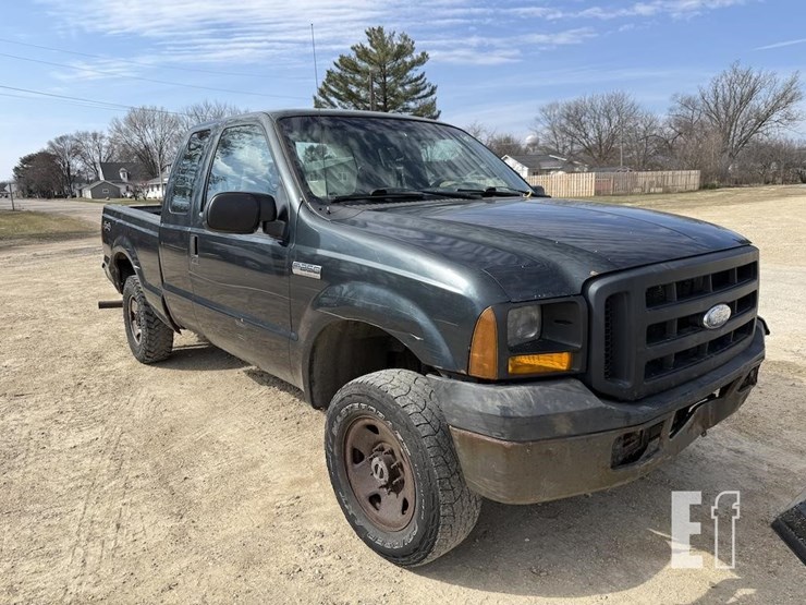 2006-ford-f250-image-2