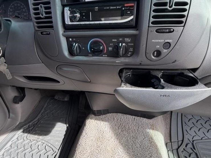 1997-ford-f150-image-14