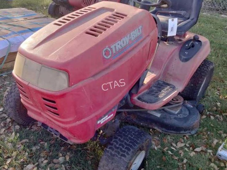 troy-bilt-super-bronco-image-1