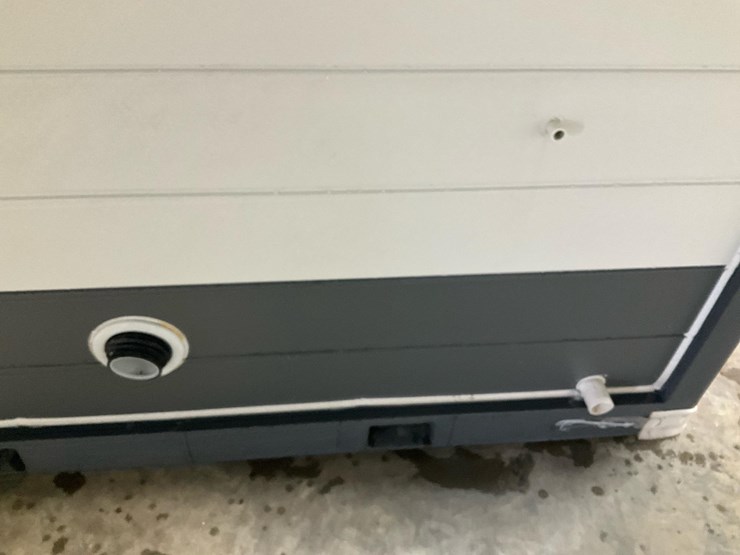 #4030-•-unused-2025-raysky-mobile-toilet-image-3