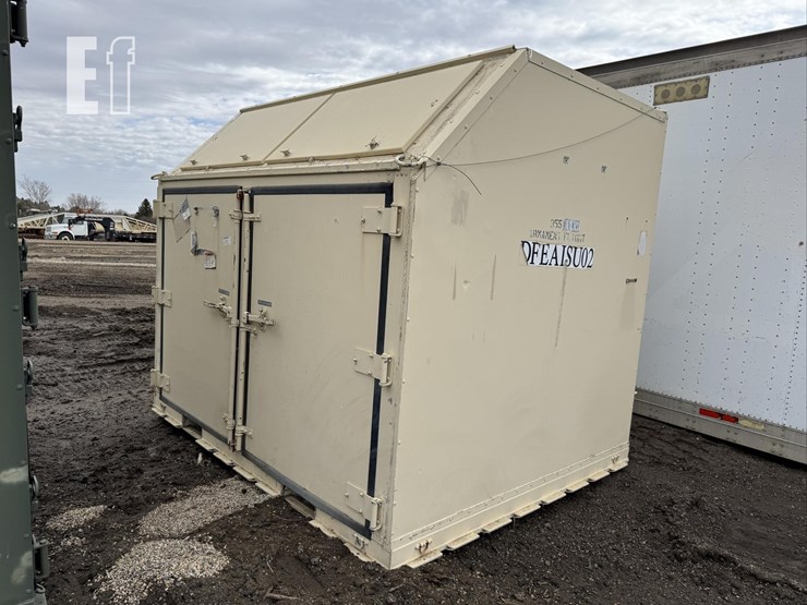 9'-container-doors-both-sides-image-1