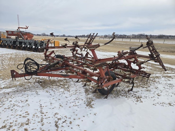 international-45-image-3