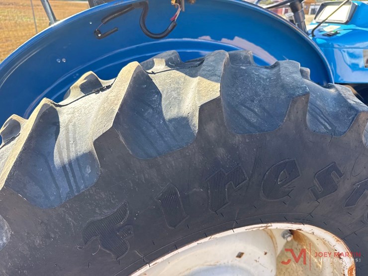 new-holland-3930-image-10